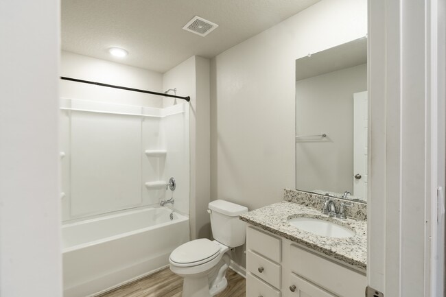 Building Photo - 2551 Arbordale Lp