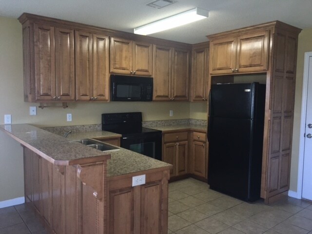 Foto del edificio - 3 Bedroom/2 Bath Home in Branch Point!