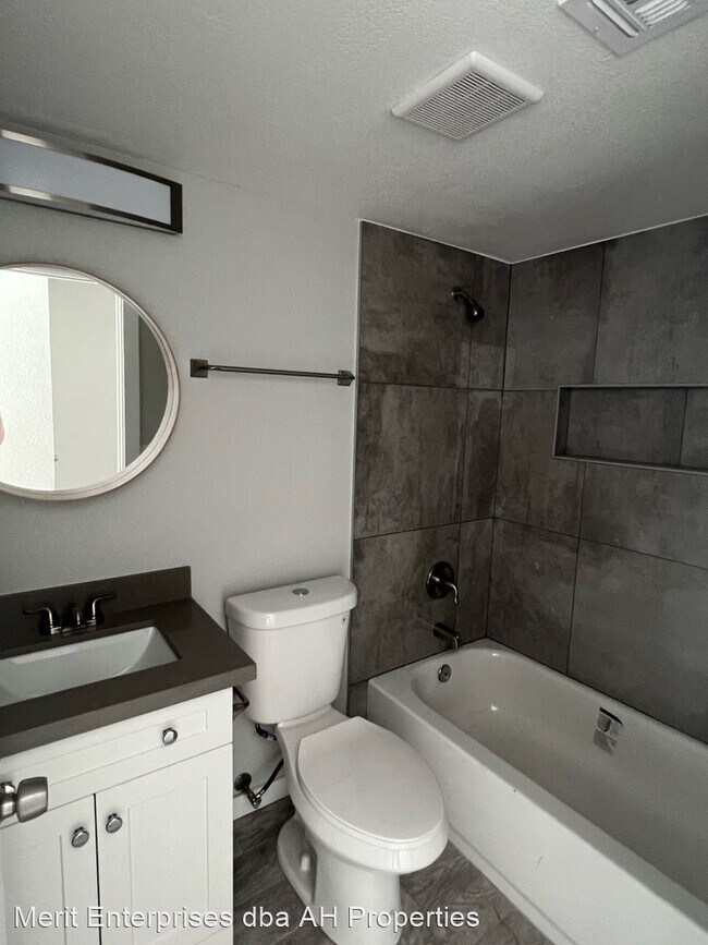 Foto del edificio - 2 br, 1 bath House - 12730 W AMY DR #2