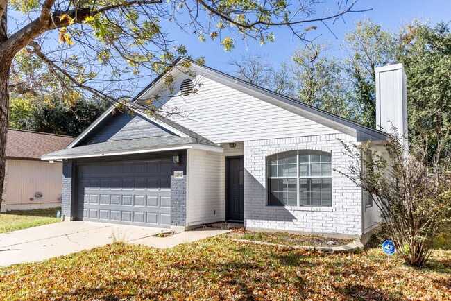 Building Photo - 2012 Balsam Way