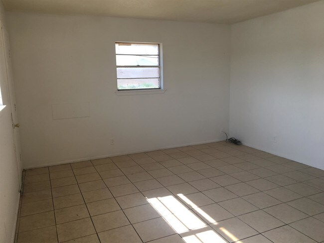 Foto del edificio - 815 Heather St