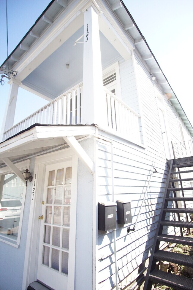 second floor unit located up exterior steel staircase - 1123 Dublin St