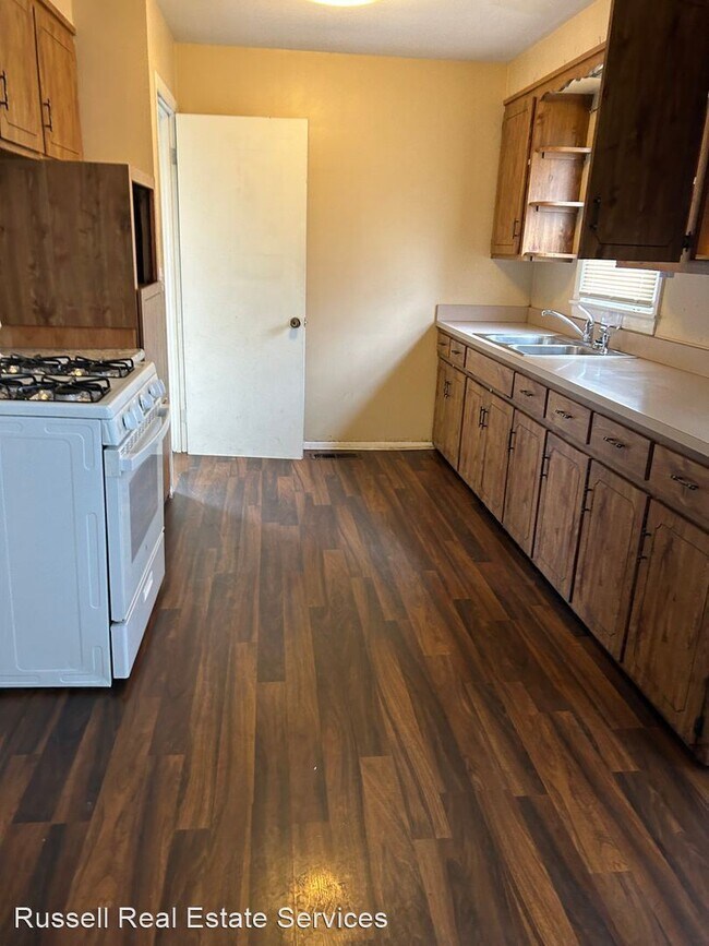 Foto del edificio - 3 br, 2 bath House - 861 E 245th St