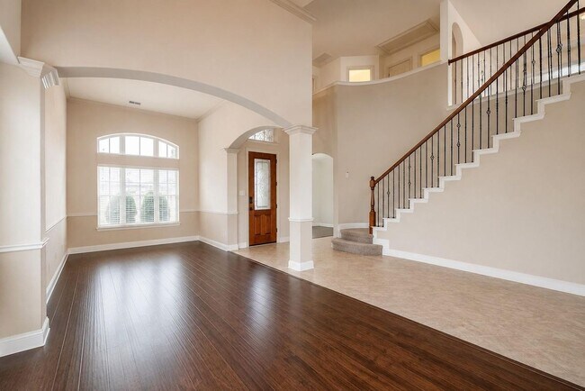 Building Photo - 2933 Softwood Cir