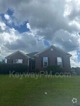 Building Photo - 3020 Ashland Way