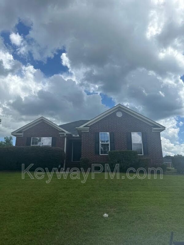 Primary Photo - 3020 Ashland Way