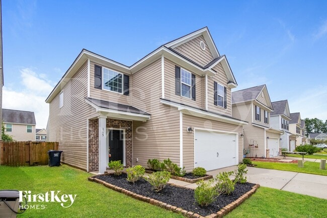 Building Photo - 165 Longford Dr