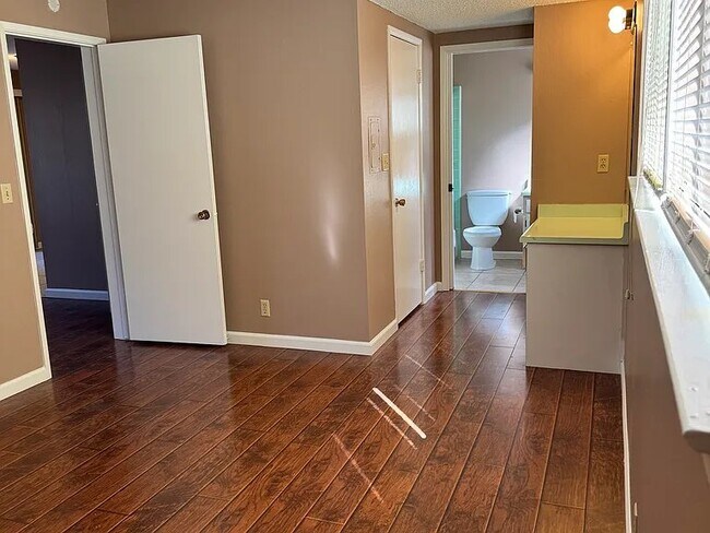 Foto del edificio - 2991 Neet Ave