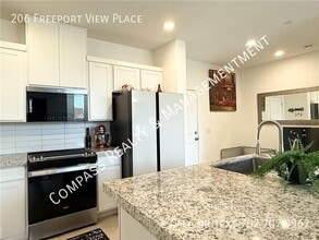 Building Photo - 206 Freeport Vw Pl