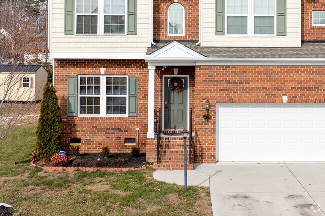 Entrance - 7537 Silver Mist Ave