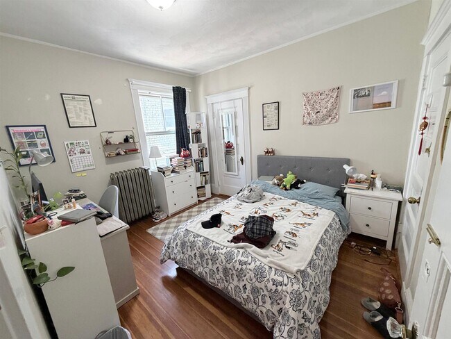 Foto del edificio - 79 College Ave