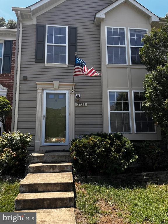 Primary Photo - 2722 Thornbrook Ct