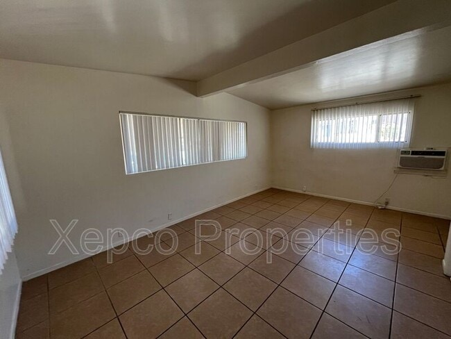 Building Photo - 13336 Ave Hermosa