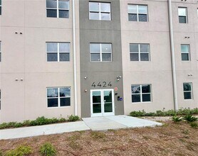 Building Photo - 4424 S Texas Ave