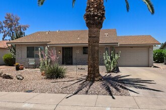 Building Photo - 932 Leisure World