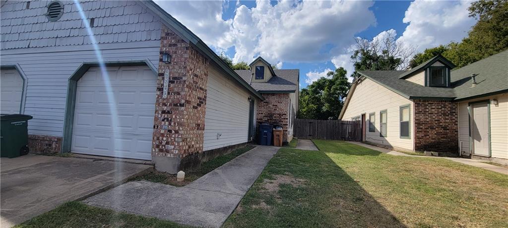 Primary Photo - 9404 Kempler Dr