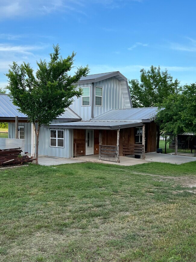 2 Story Barndo home - 5637 FM 813