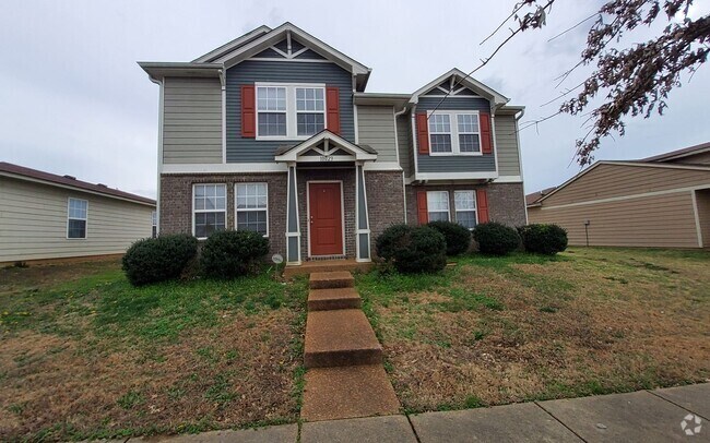 Building Photo - 1/2 OFF FIRST MONTHS RENT!! 3 BEDROOM 2.5 ...