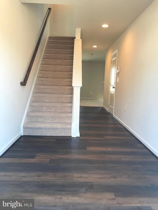 12103 Bowling Farm Ct, Fredericksburg, VA 22407 Townhouse for Rent in