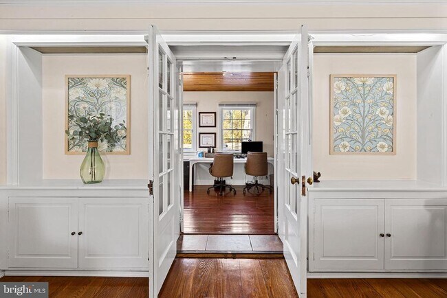 Building Photo - 4407 Whittier Rd