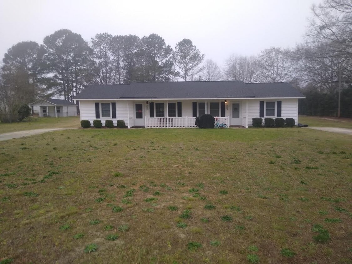 Front - 2267 Peniel Rd