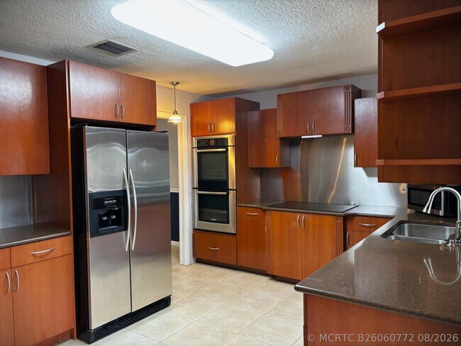 Foto del edificio - 202 SW Crescent Ave