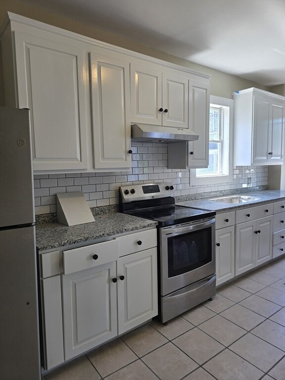Building Photo - 139 Timson St