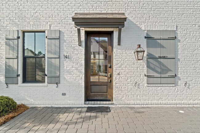 Foto del edificio - 141 Ridgewalk Cir