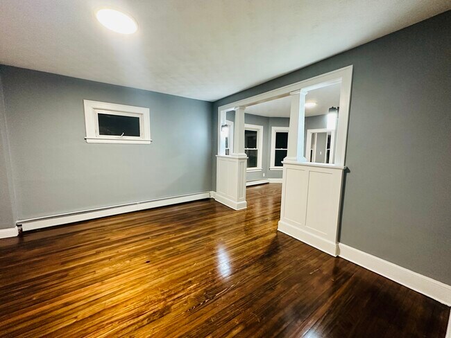 Foto del edificio - 258 Burritt St