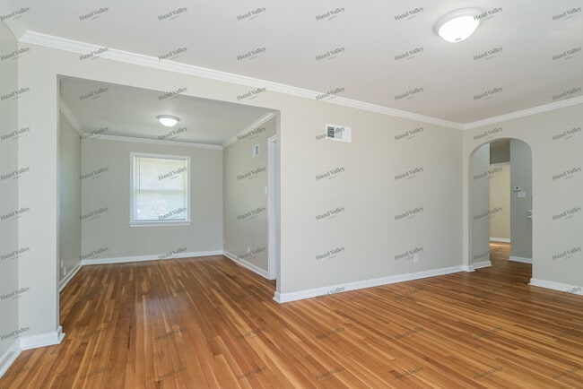 Building Photo - 9244 Filibert Dr