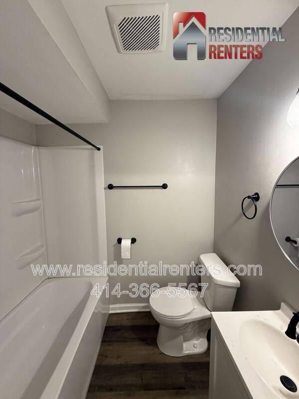 Foto del edificio - 4845 N 44th St