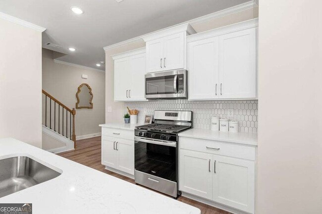 Building Photo - 4030 Cavalier Wy