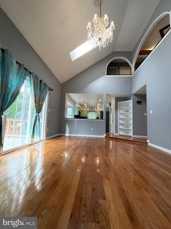 Building Photo - 8626 Silver Oak Ct