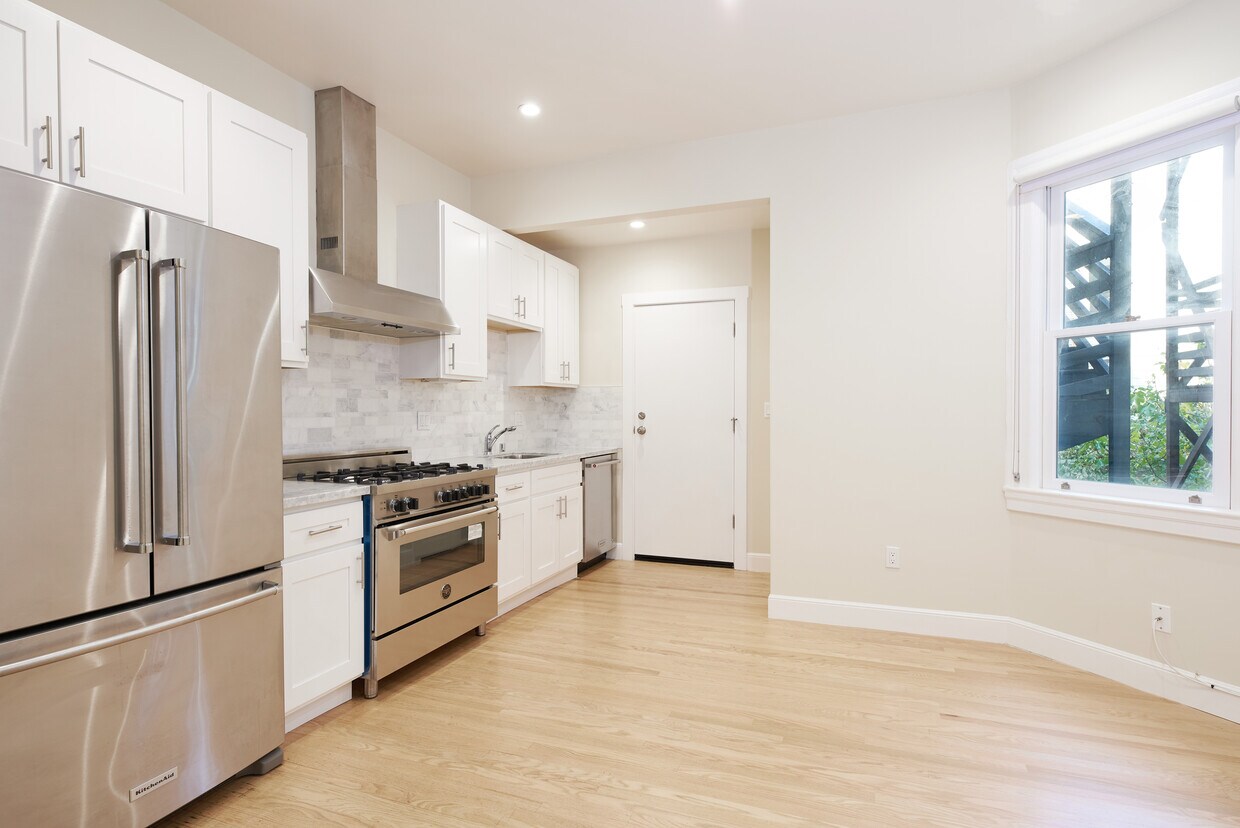 Foto principal - 1690 Grove St