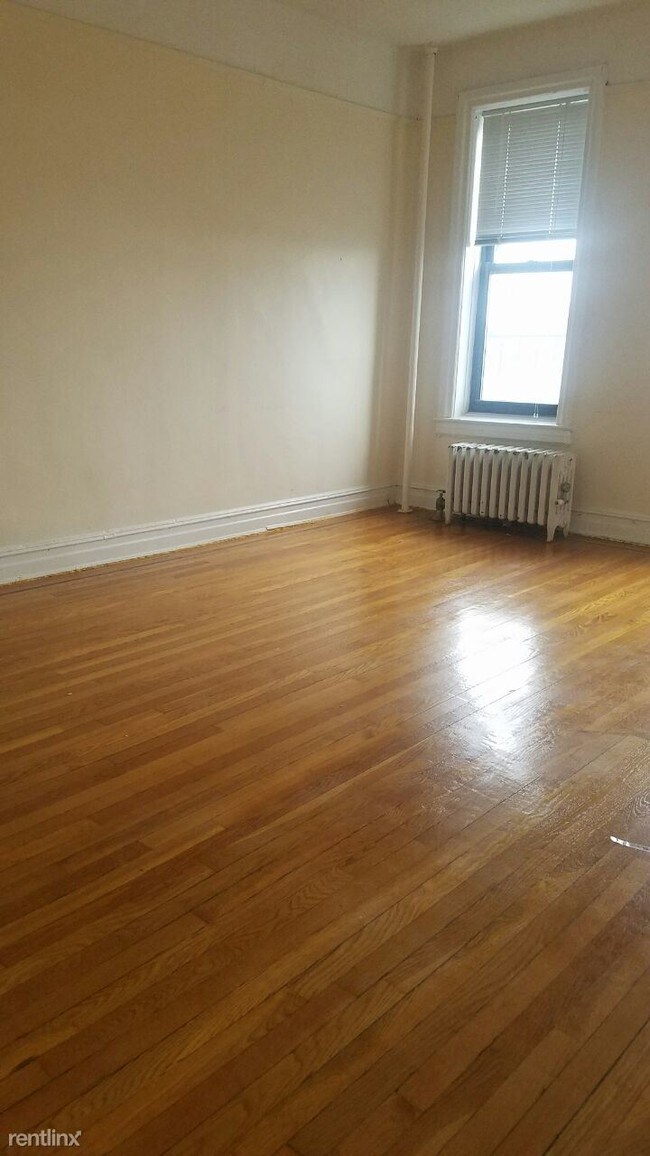 Foto del edificio - 6301 23rd Ave