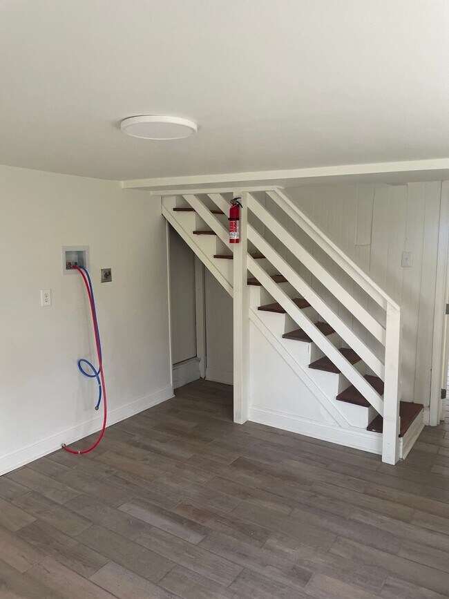 Foto del edificio - 3 Br 1 Bath House