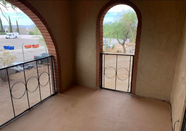 Foto del edificio - 6311 N Barcelona Ct
