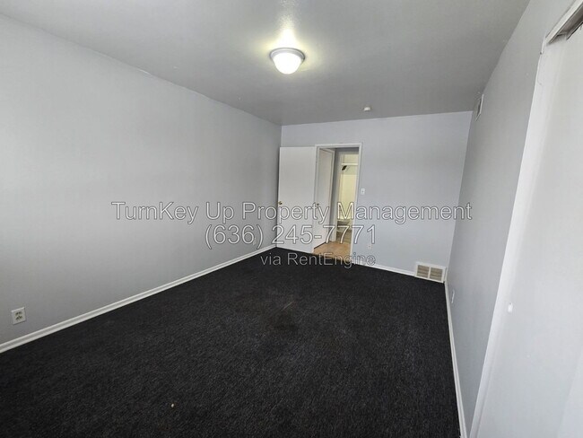 Foto del edificio - 3233 Ashby Rd