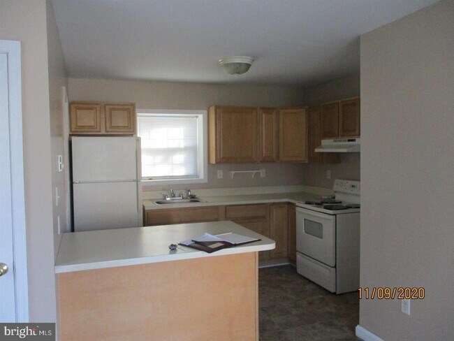 Foto del edificio - 365 Co Rte 11/18