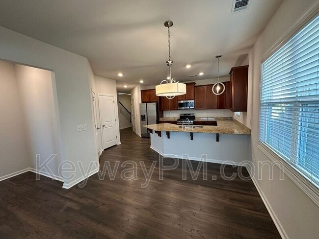 Foto del edificio - 4150 Thimbleberry Dr