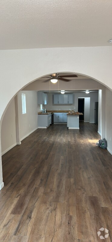 Building Photo - 811 Brunswick Blvd