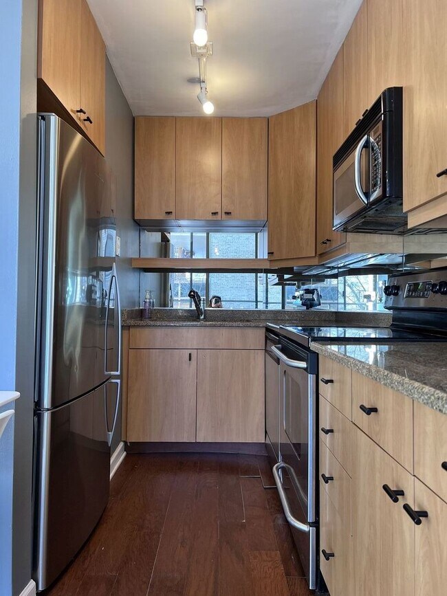 Foto del edificio - 2600 N Hampden Ct