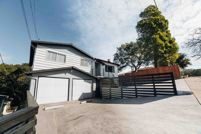 Building Photo - 1270 Tiegen Dr