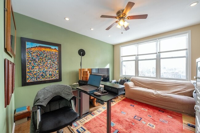 Building Photo - 802 Palisade Ave