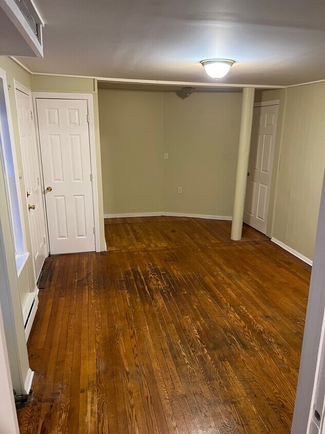 137 Minerva St Unit 137, Derby, CT 06418 Apartments in Derby, CT