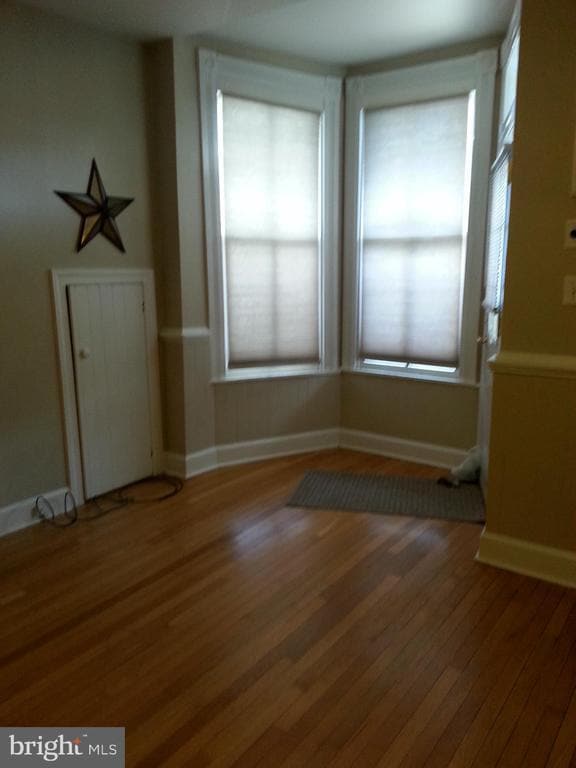 Primary Photo - 110 S Charles St