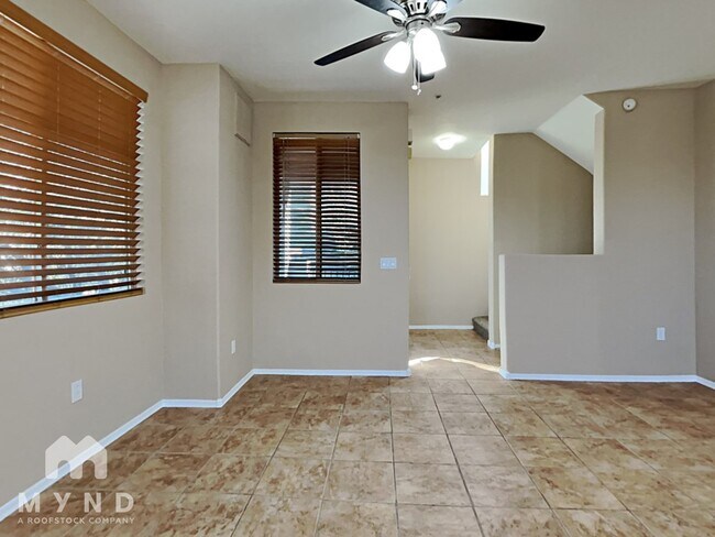 Foto del edificio - 2401 E Rio Salado Pkwy