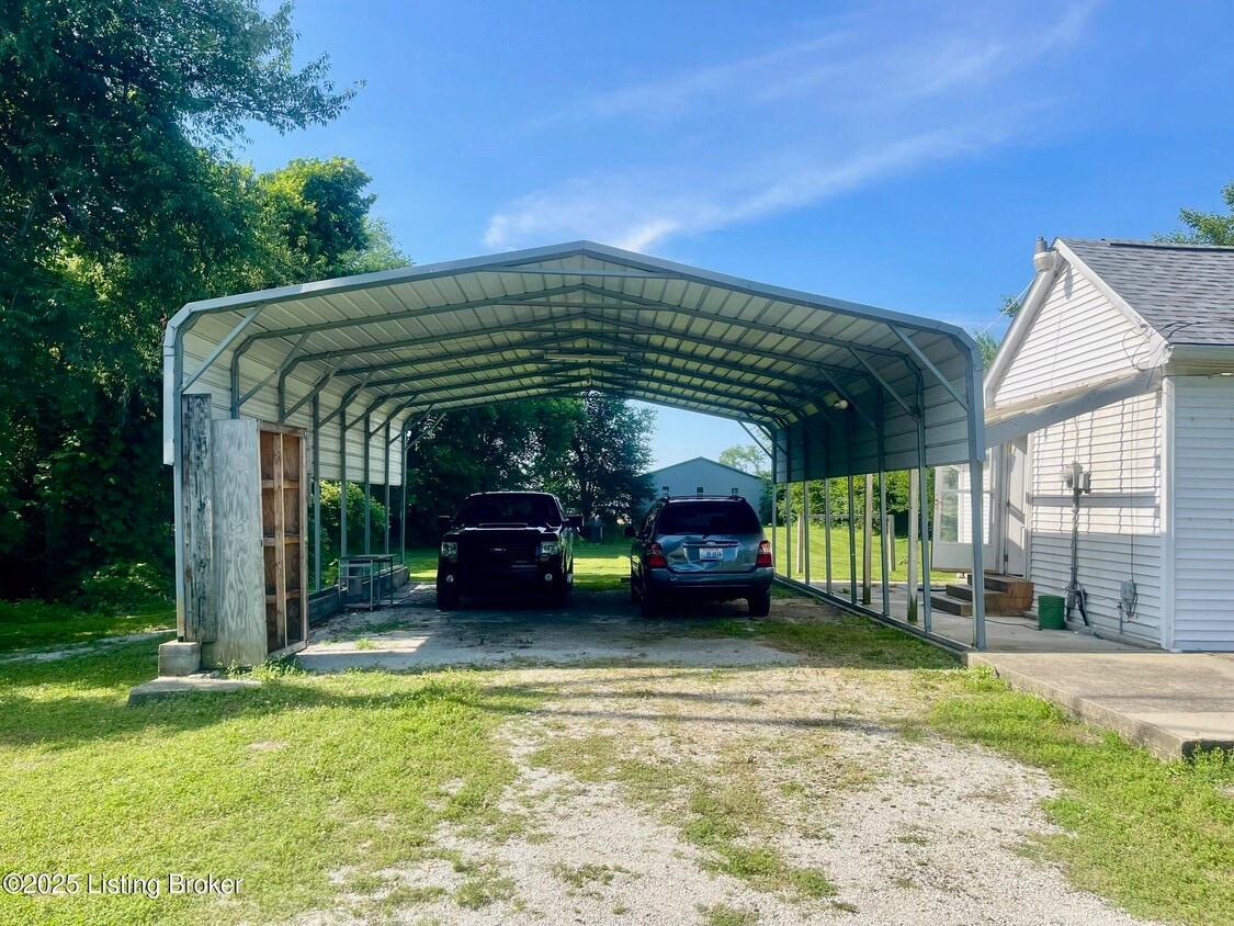 Building Photo - 4305 Reas Ln