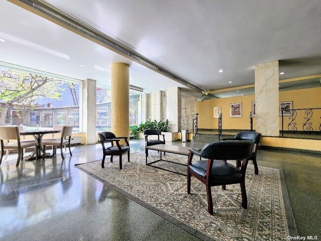 Foto del edificio - 61-15 97th St