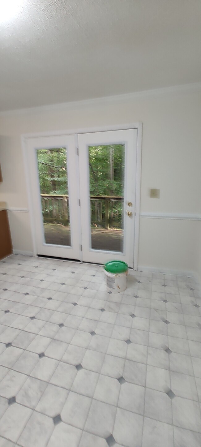 Foto del edificio - 6344 Winston Pl